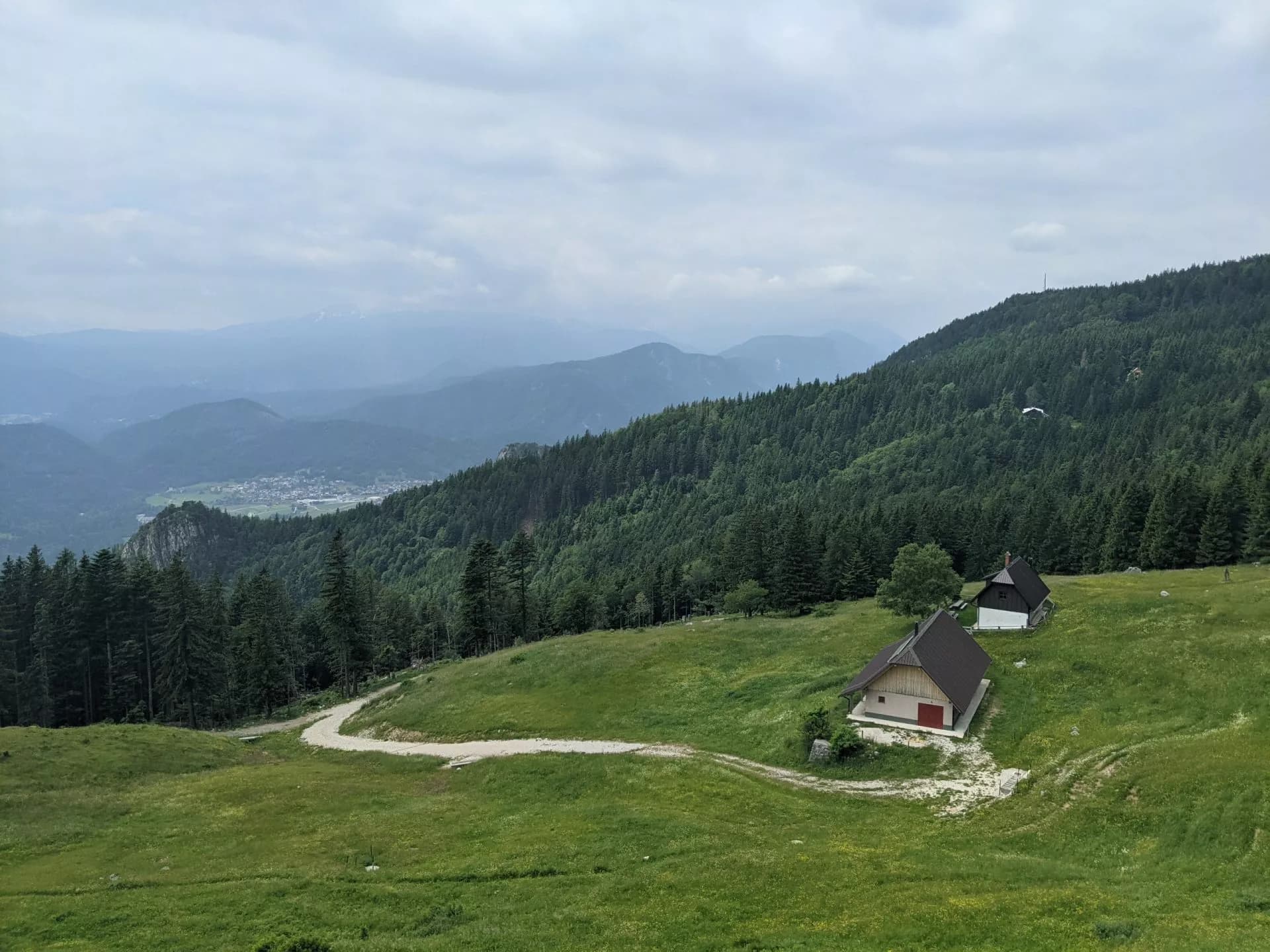 pastures under stol